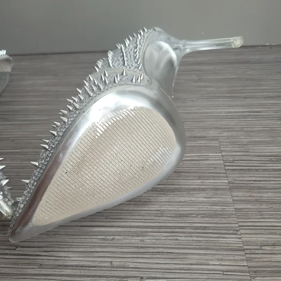 NWT Steve Madden Clear Rhinestone Studded Pointed-Toe Pumps - Picture 5 of 9